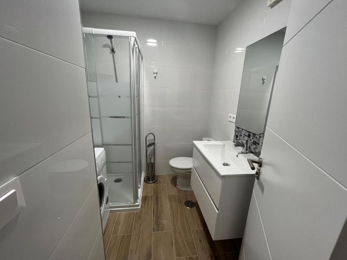 Ver621 - Estudio Con Vistas Al Mar, Wifi, Piscina, Centro A 100 Metros, Playa A 600 Metros Torremolinos Ngoại thất bức ảnh